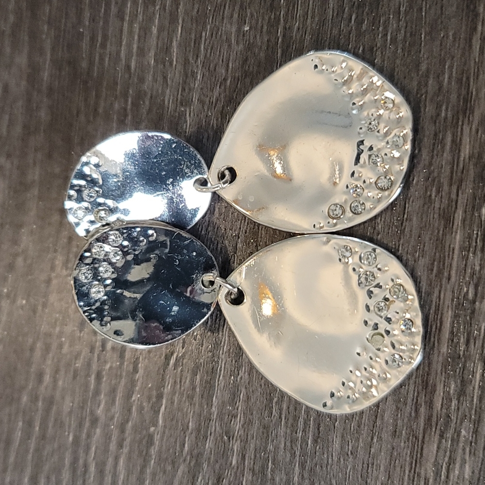 Silver Necklace with Matching Earrings - Picture 4 of 4